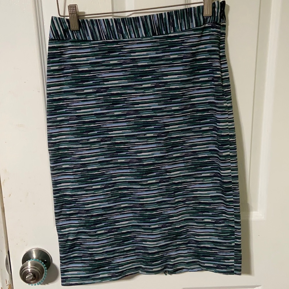 The limited green blue black lined  zip up office skirt size 2